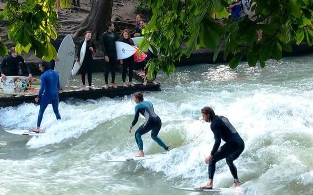 Isar River Surfing